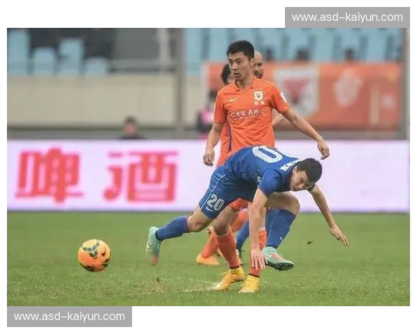 江苏舜天vs山东鲁能：一场沉淀了荣耀与激情的足球史诗